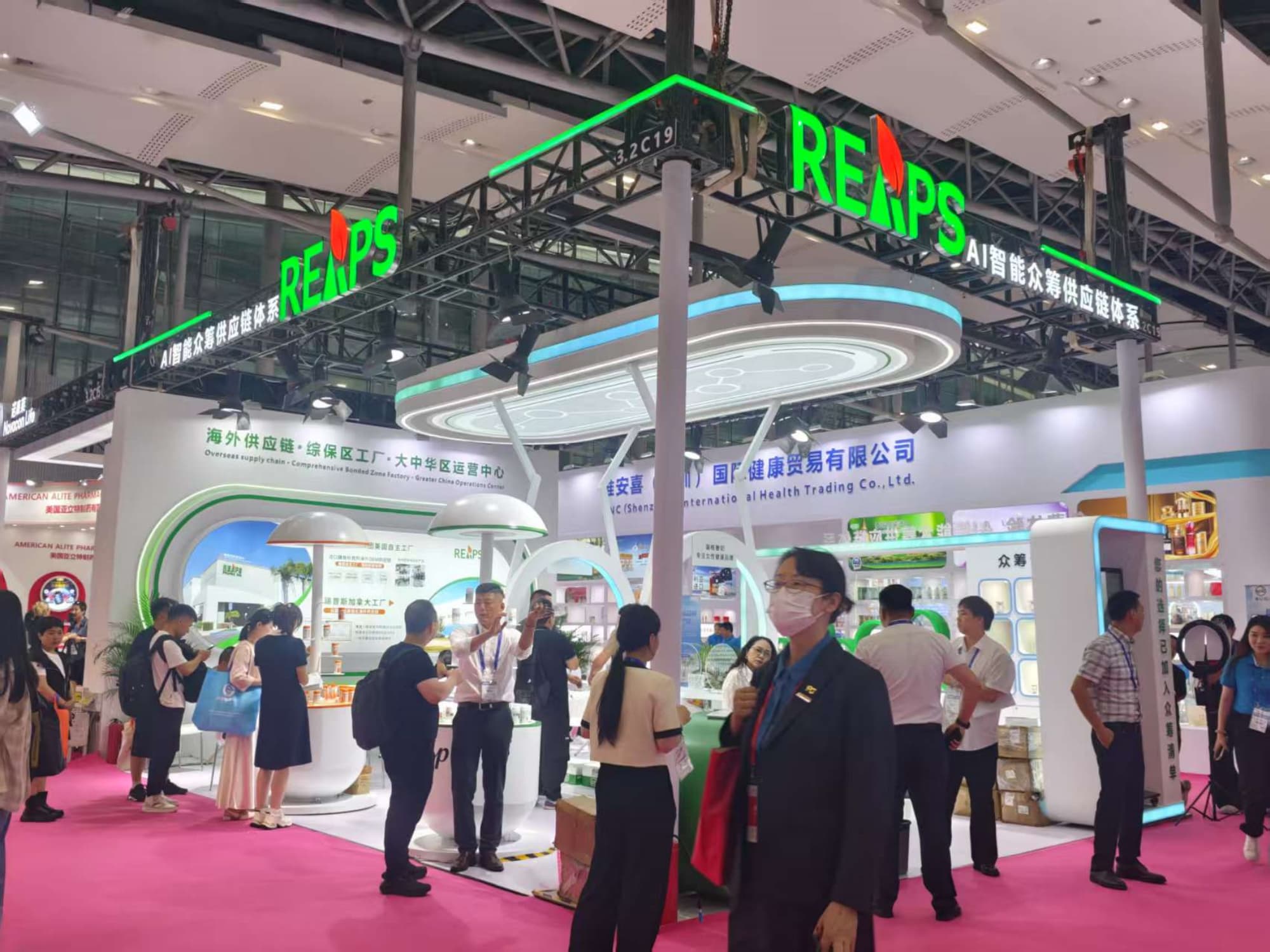 醫(yī)藥展視覺系統(tǒng)定制：統(tǒng)一品牌調(diào)性，強化專業(yè)認(rèn)知