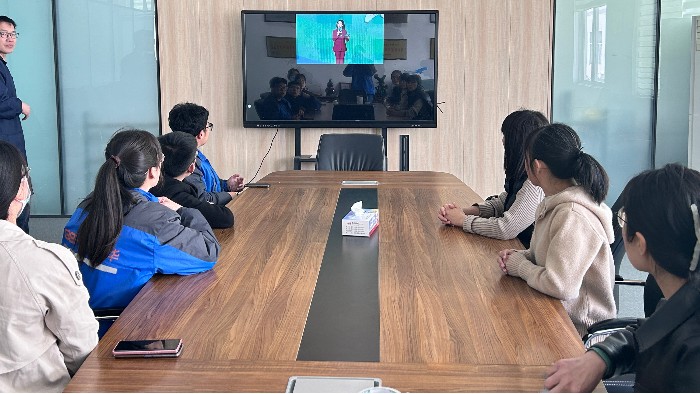 百華鞋業開展第21個全國《職業病防治法》宣傳周系列活動