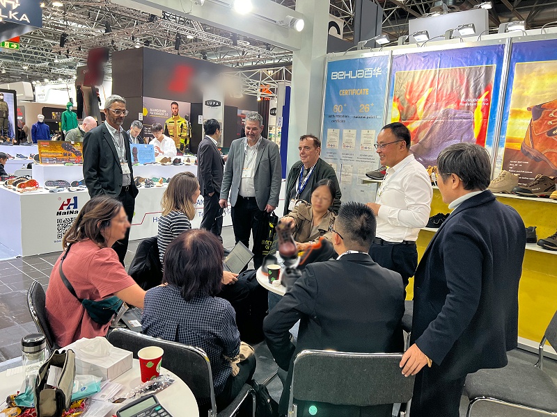 聚焦德國A+A：百華鞋業攜新品，開啟防護新體驗！